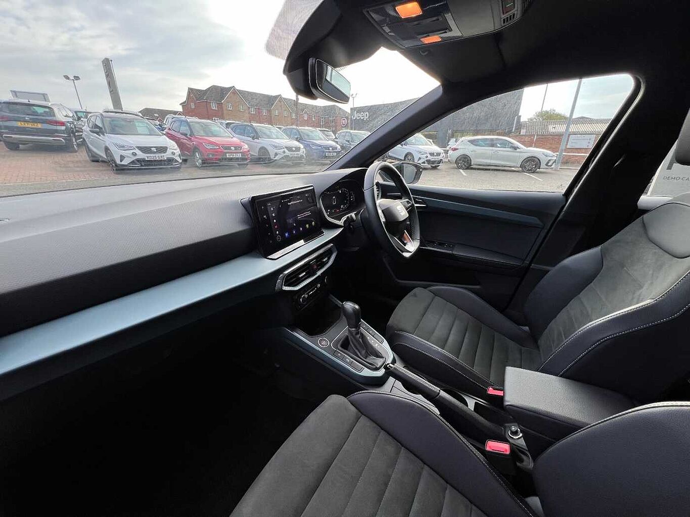 SEAT Arona 1.0 TSI 115 XPERIENCE Lux 5dr DSG